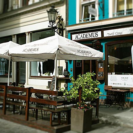 Academus Pub & Guest House Wrocław Exterior foto