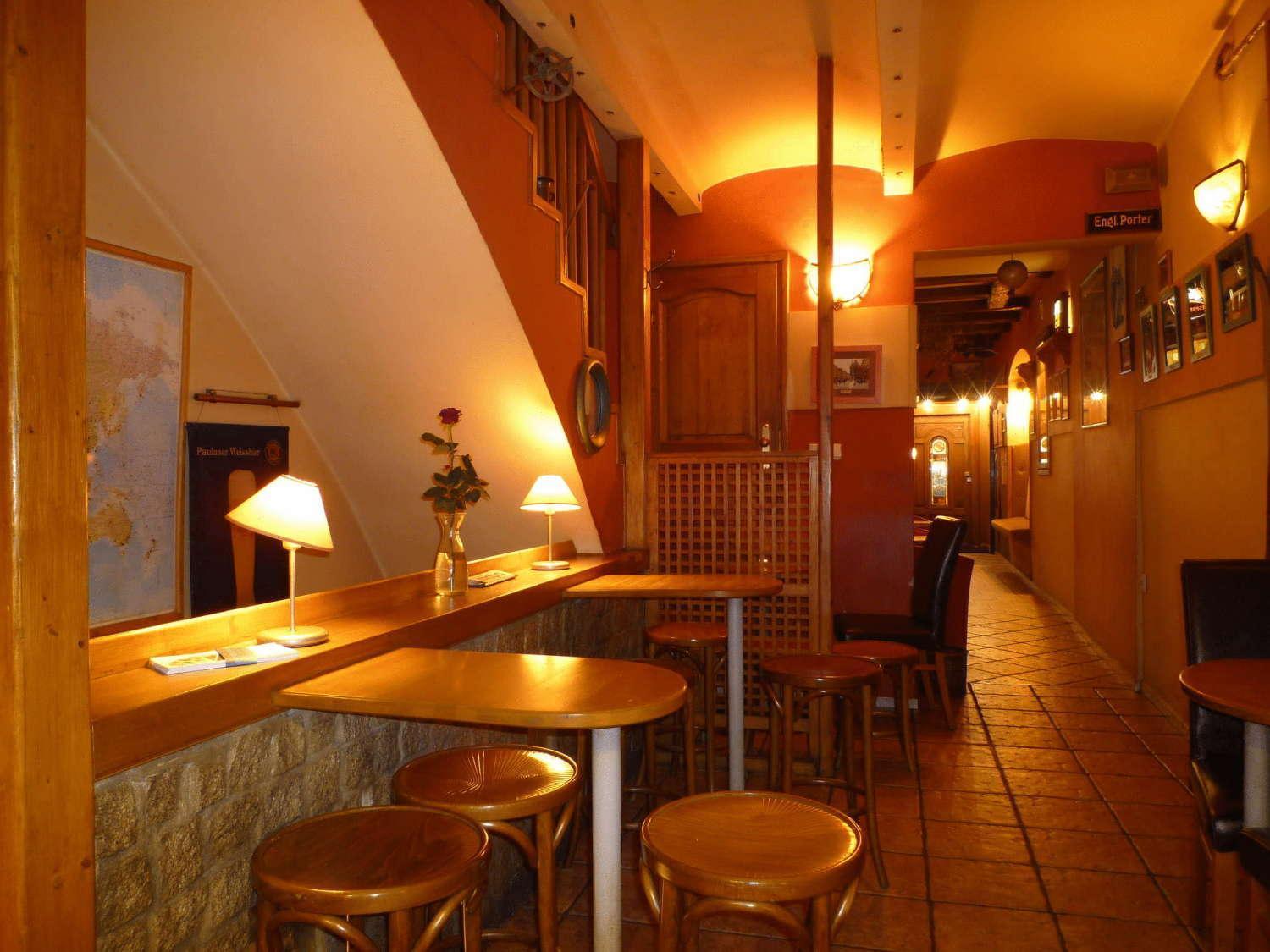 Academus Pub & Guest House Wrocław Exterior foto
